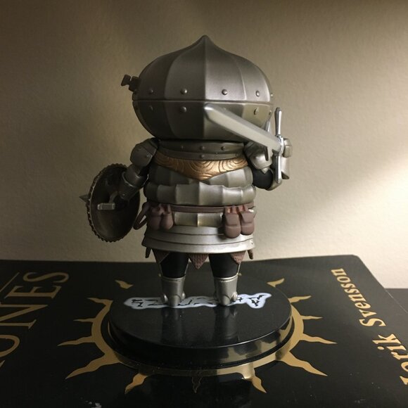 Official Actoys Dark Souls Figurine Siegmeyer of Catarina - Picture 4 of 16